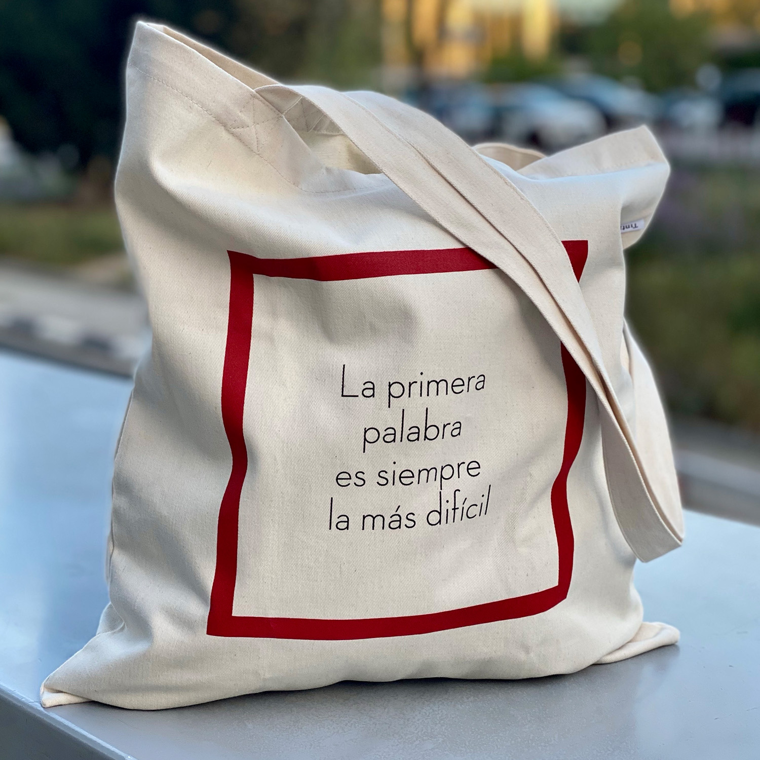 La primera palabra es siempre la más difícil - Tote bag - Tintablanca